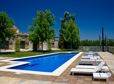 Pool Leaking